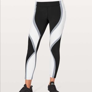 lululemon wild twist 7/8 pant black and white